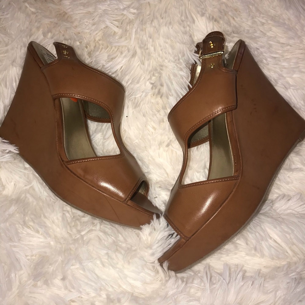 Guess wedge heels, Size 11! NWOT!